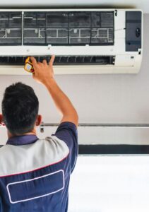 Serviço de Ar Condicionado em Florianópolis | Assistência Técnica Perto de Mim servico-de-ar-condicionado.jpg(4)